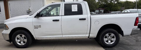 2023 RAM 1500 Classic SLT