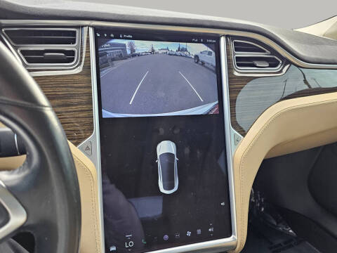 2014 Tesla Model S 85