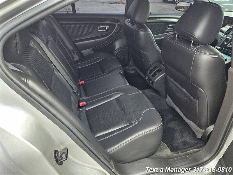 2017 Ford Taurus Limited