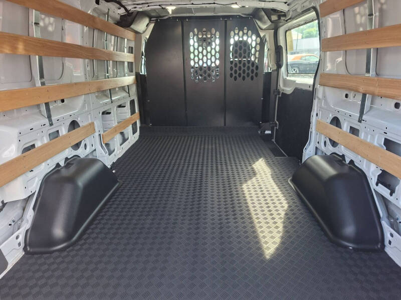 2025 Ford Transit