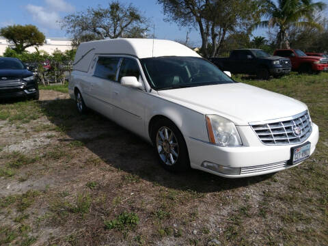 2011 Cadillac DTS Pro Coachbuilder Limo