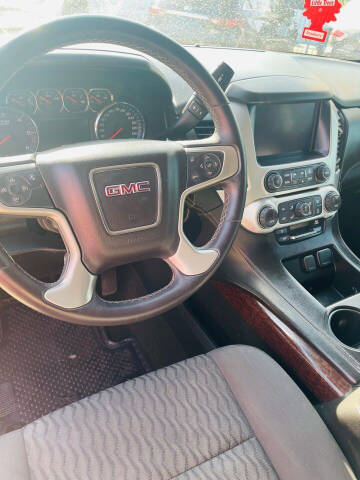 2017 GMC Yukon SLE
