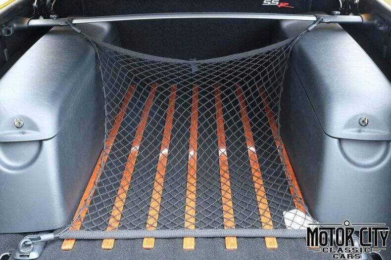 2004 Chevrolet SSR LS