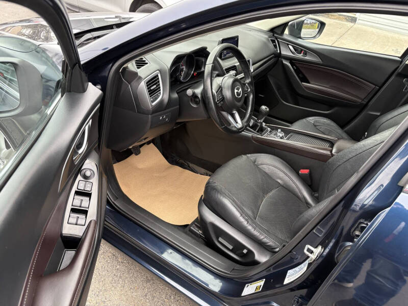 2017 Mazda MAZDA3 Grand Touring