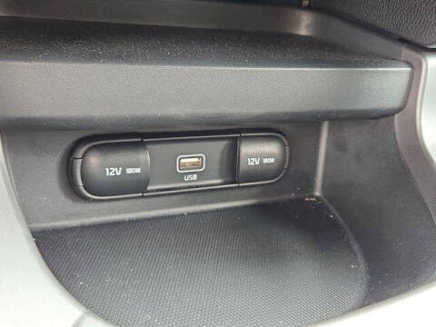 2023 Kia Seltos LX