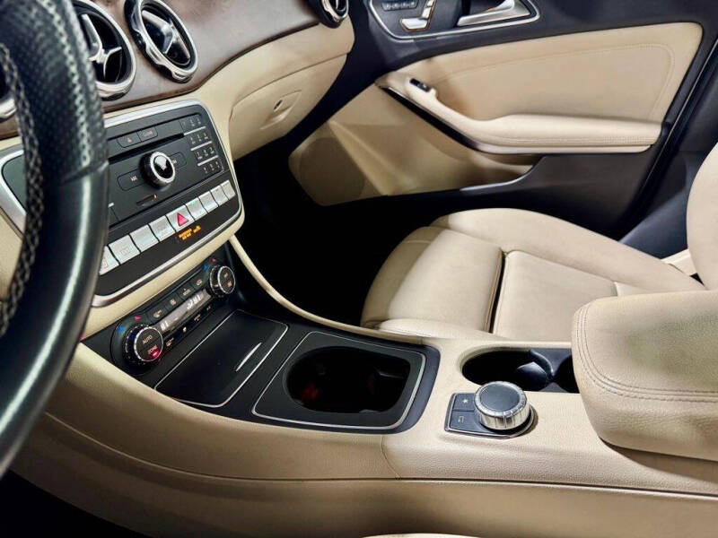 2020 Mercedes-Benz GLA GLA 250 4MATIC