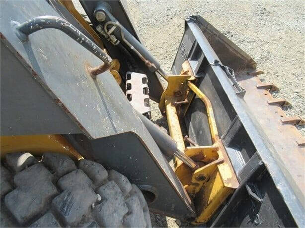 2012 John Deere 326D