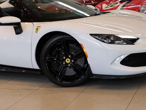 2025 Ferrari 296 GTS