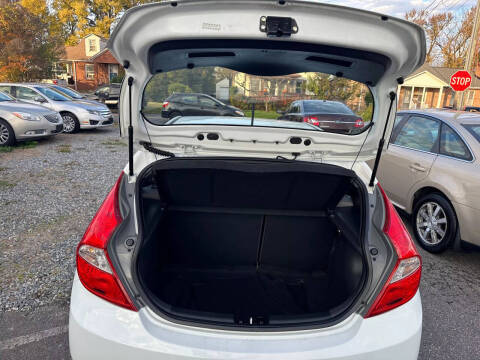 2015 Hyundai Accent GS