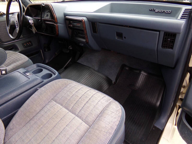 1990 Ford Bronco XLT