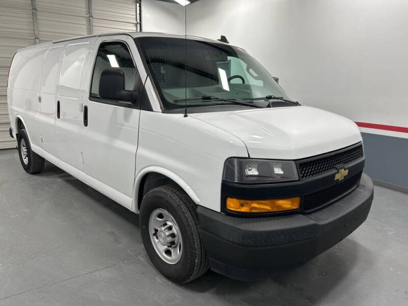 2020 Chevrolet Express 2500