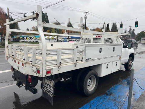 2015 Chevrolet Silverado 3500HD CC