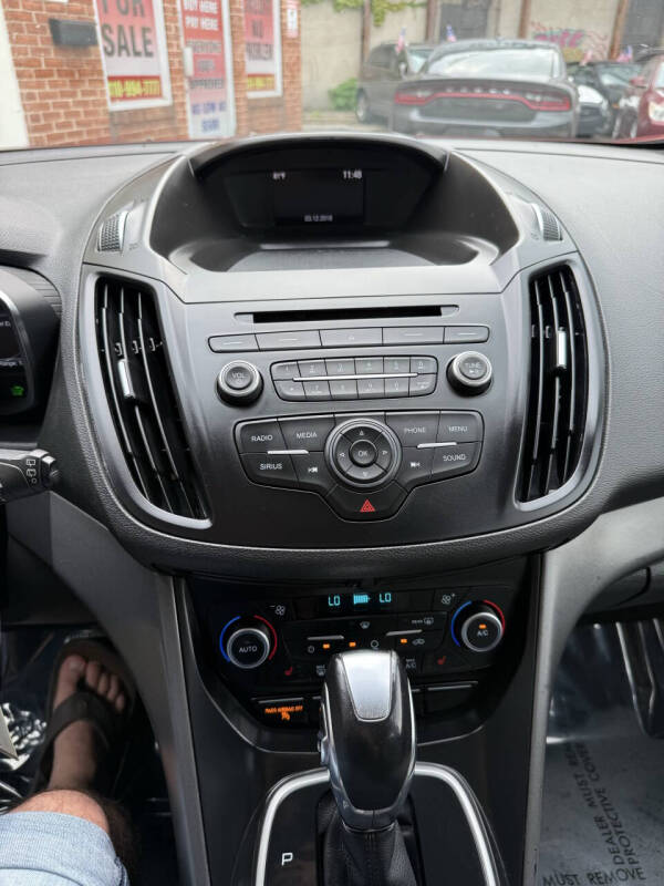 2018 Ford C-MAX Hybrid SE