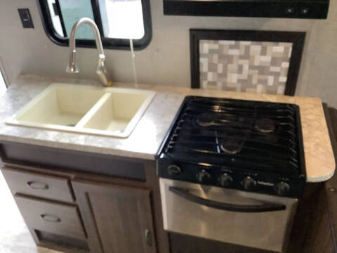 2018 Crossroads RV Zinger