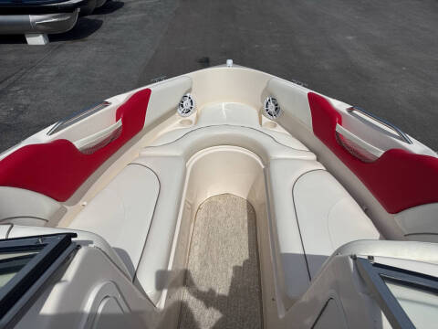 2003 Rinker 232 CAPTIVA