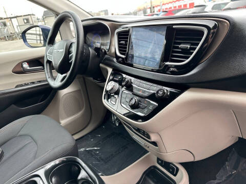 2019 Chrysler Pacifica Touring Plus