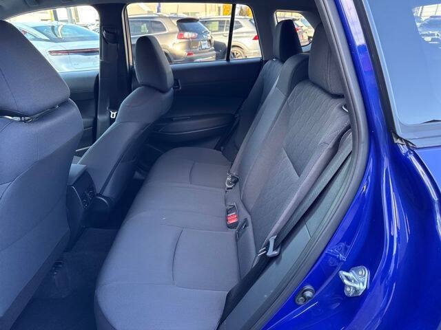 2024 Toyota Corolla Cross LE