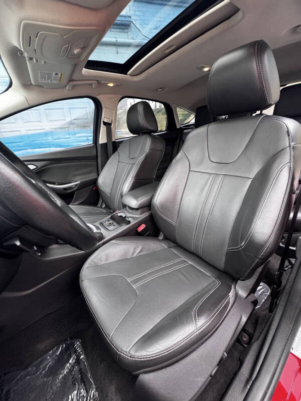 2014 Ford Focus Titanium