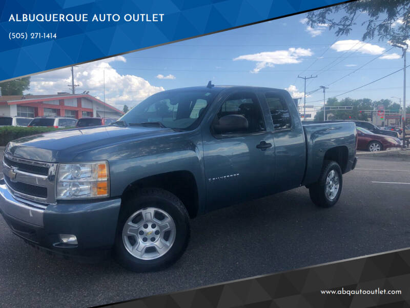 2007 Chevrolet Silverado 1500 for sale at ALBUQUERQUE AUTO OUTLET in Albuquerque NM