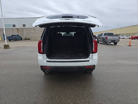 2024 GMC Yukon AT4