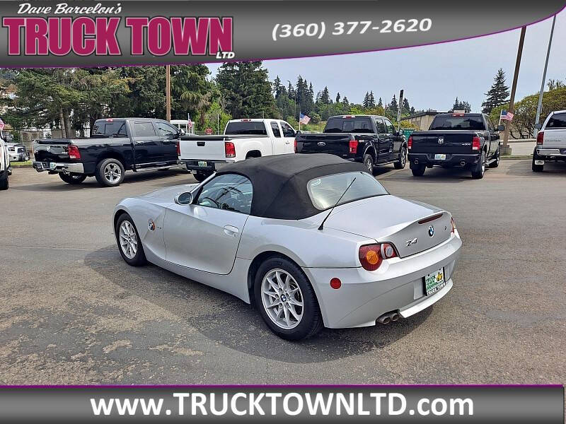 2004 BMW Z4 2.5i