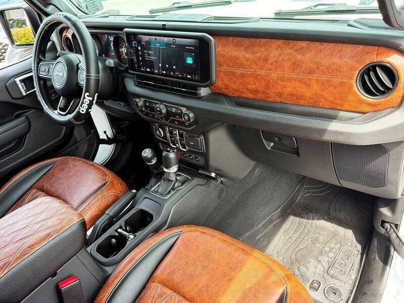 2024 Jeep Gladiator NightHawk