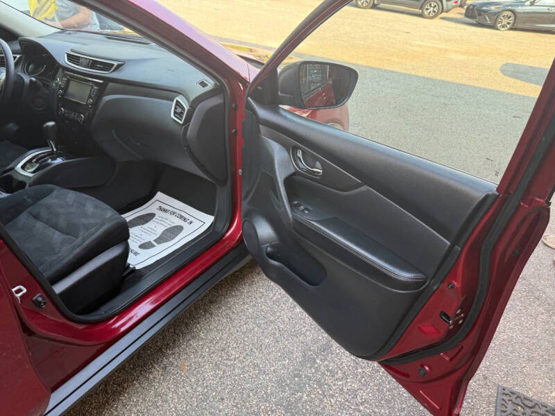2016 Nissan Rogue SV