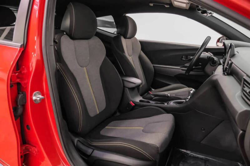 2019 Hyundai Veloster