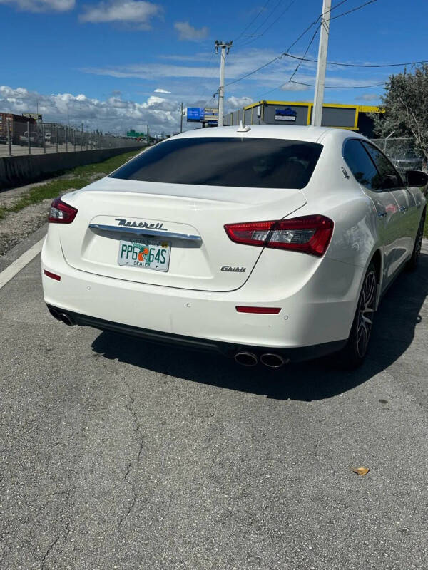2017 Maserati Ghibli