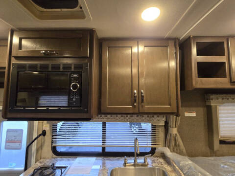 2020 Thor Motor Coach Four Winds