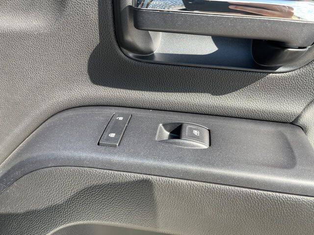 2023 Chevrolet Silverado 6500HD