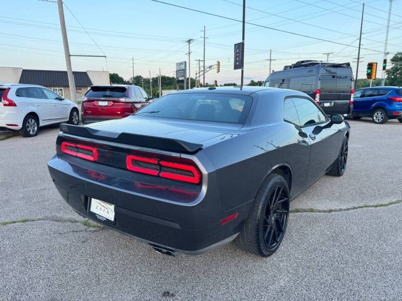 2014 Dodge Challenger SXT