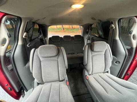 2006 Dodge Grand Caravan SE