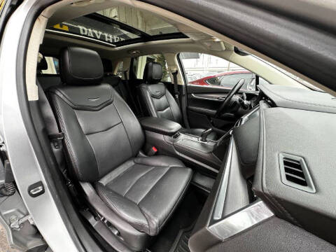 2018 Cadillac XT5 Luxury