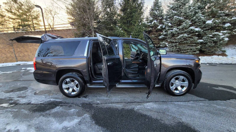 2015 Chevrolet Suburban LTZ