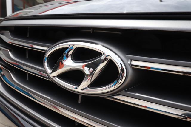 2016 Hyundai Sonata  - $14,697