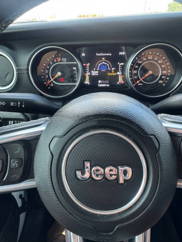 2021 Jeep Gladiator Overland