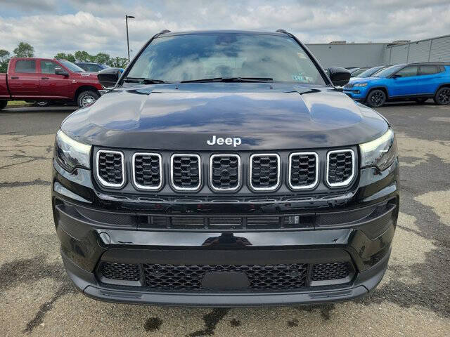 2024 Jeep Compass Latitude Lux