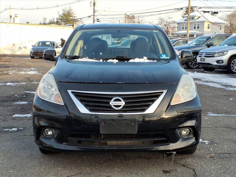 2014 Nissan Versa 1.6 SL
