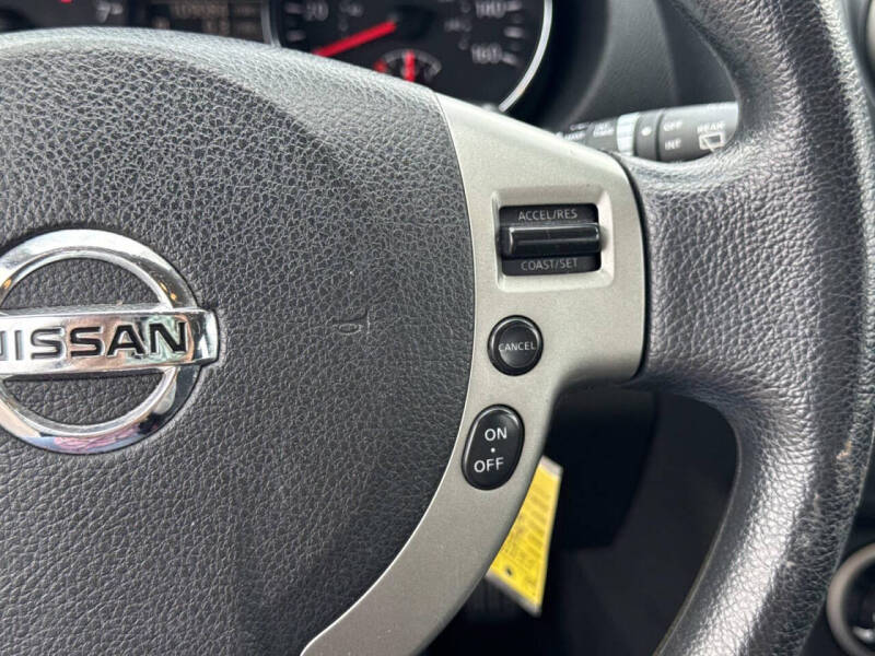 2015 Nissan Rogue Select S