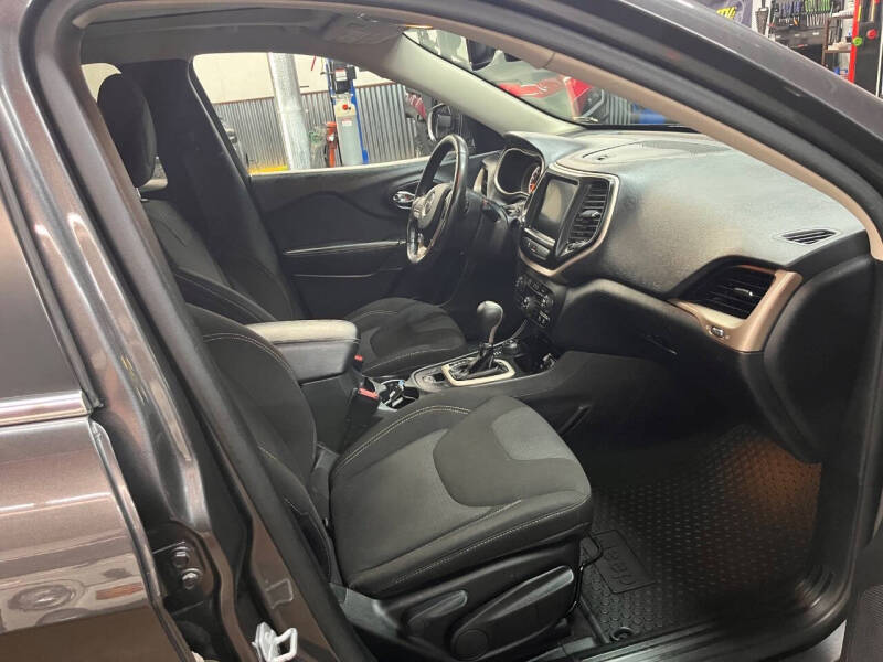 2016 Jeep Cherokee Latitude