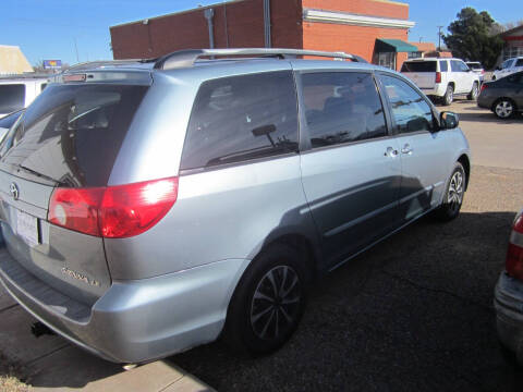 2007 Toyota Sienna LE 8-Passenger
