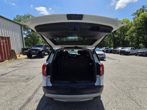 2023 GMC Acadia SLE