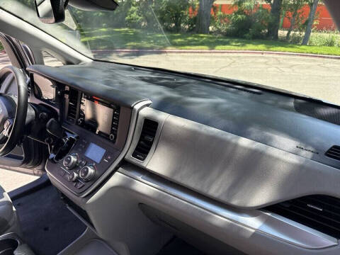 2020 Toyota Sienna