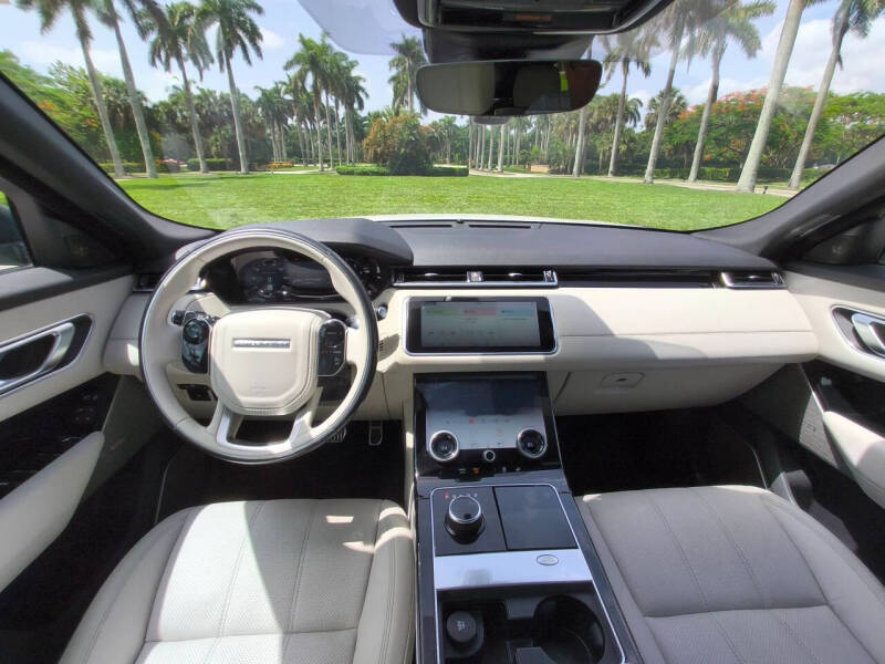 2019 Land Rover Range Rover Velar P250 R-Dynamic SE