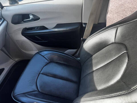 2018 Chrysler Pacifica Limited