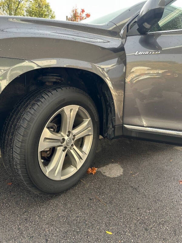 2011 Toyota Highlander Limited