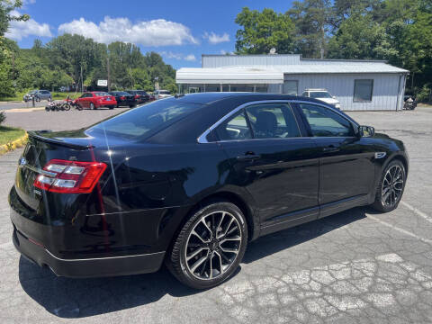 2018 Ford Taurus SEL