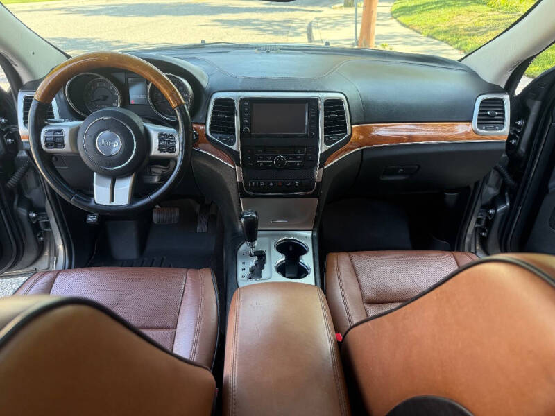 2012 Jeep Grand Cherokee Overland Summit