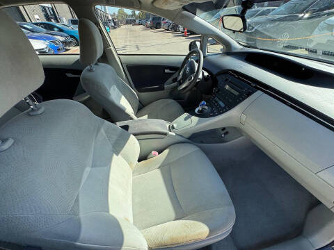 2011 Toyota Prius Two